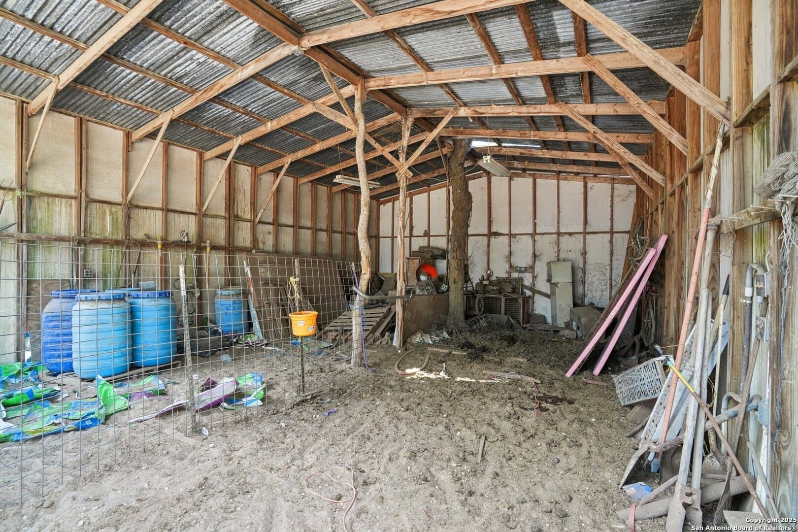 80 acres in Guadalupe County - photo 38