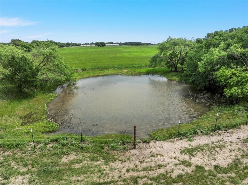 15.2 acres in Hill County gallery image 4