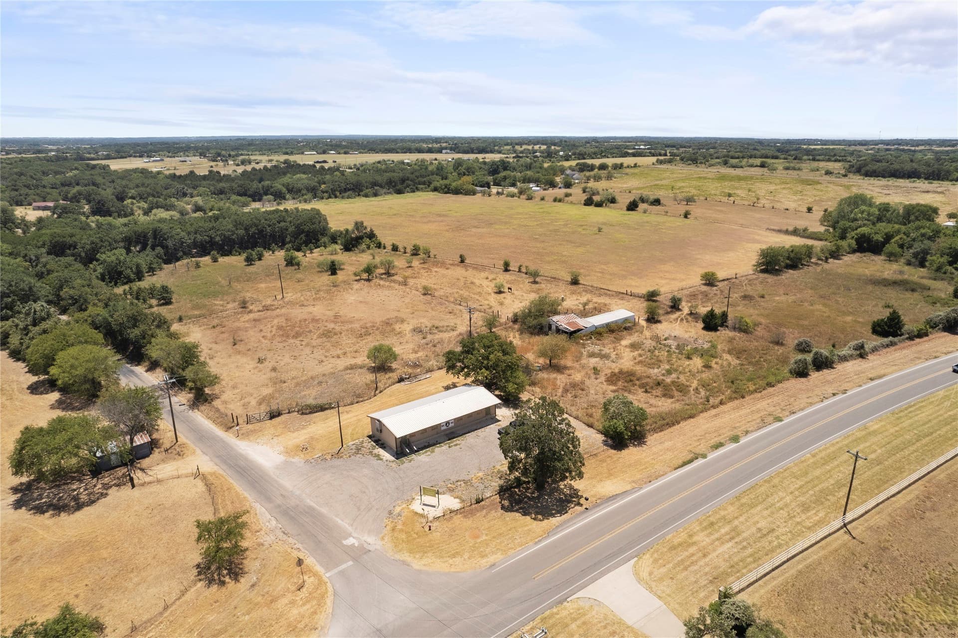 27 acres in Johnson County - photo 2
