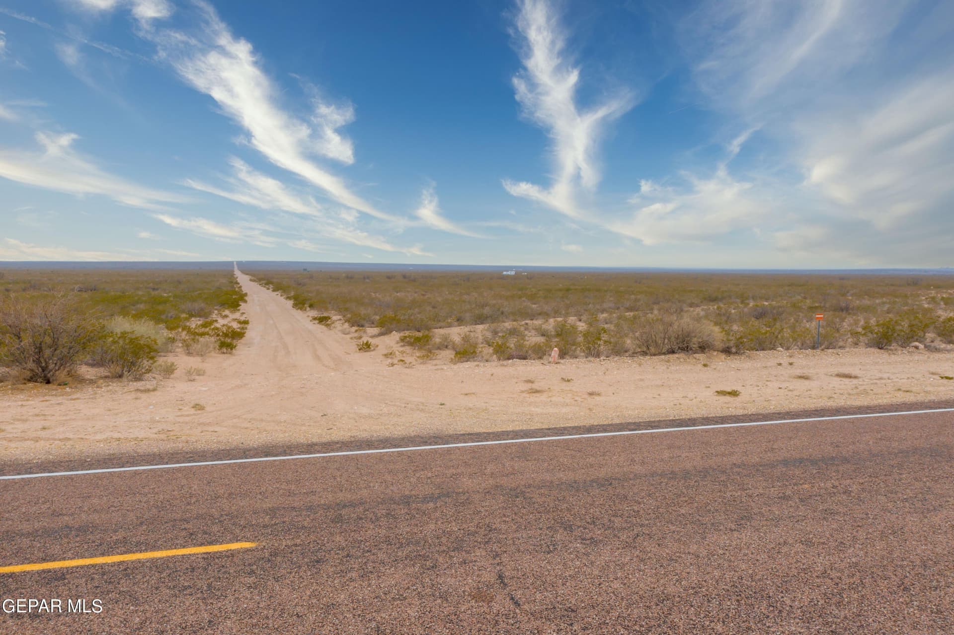 10.72 acres in Hudspeth County gallery image 3