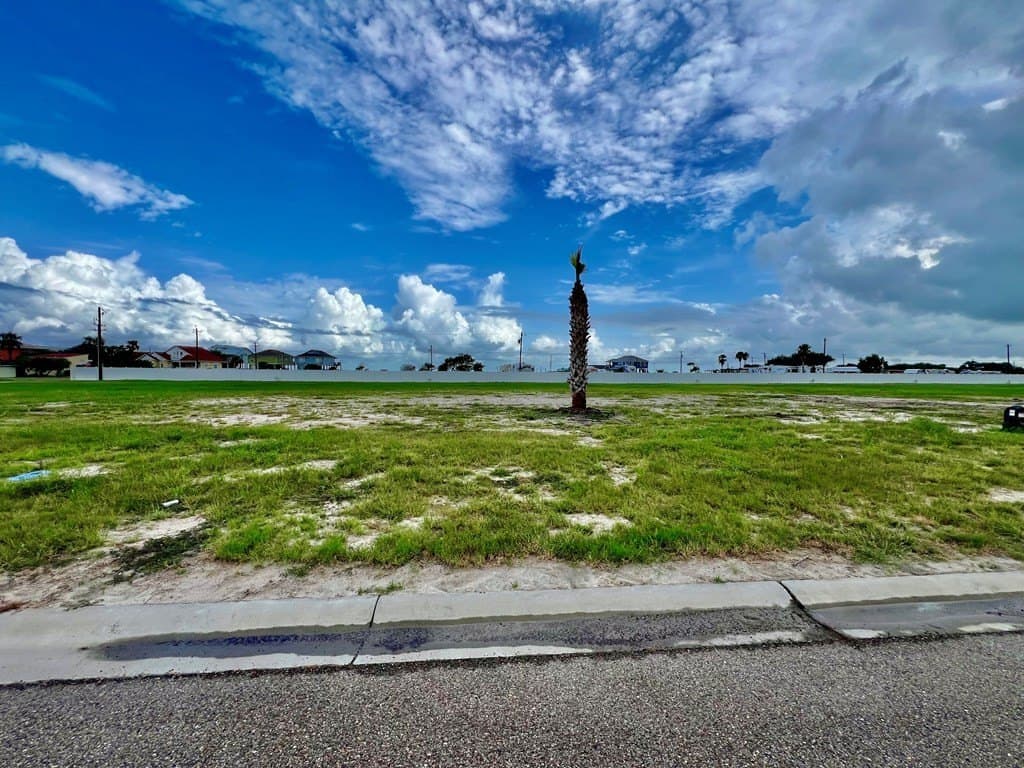 0.3 acres in Texas County - photo 5