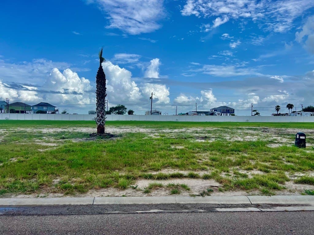 0.3 acres in Texas County - photo 2