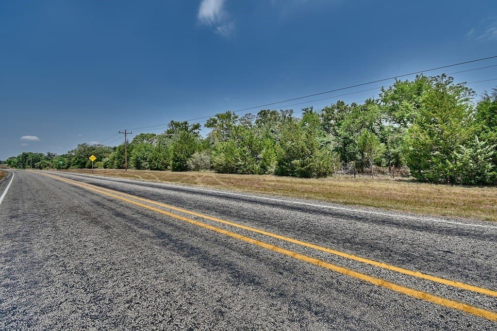 4 acres in Burleson County - photo 14