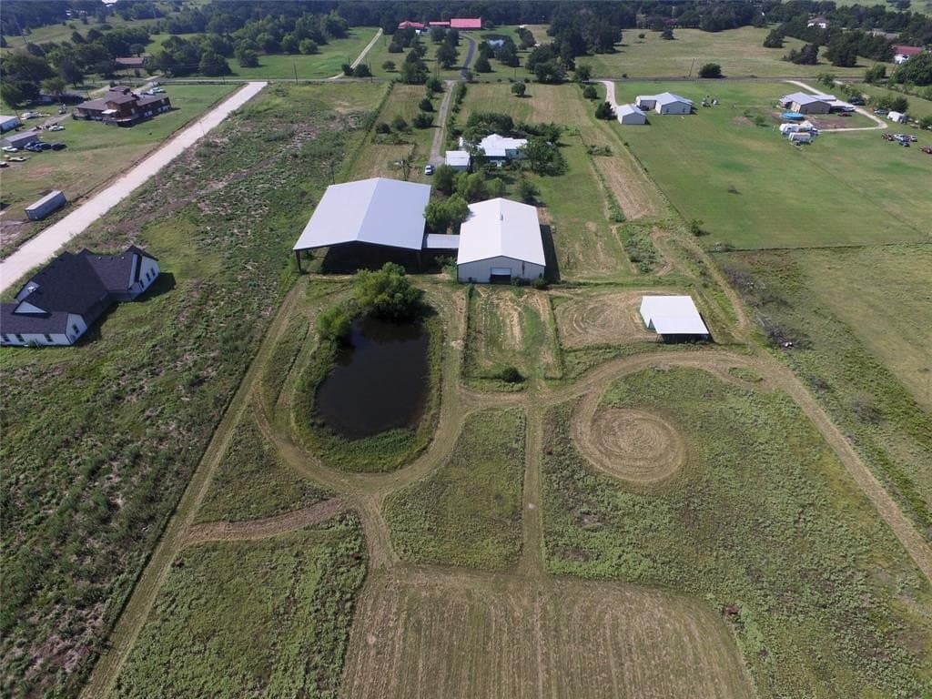 15 acres in Hunt County featured view