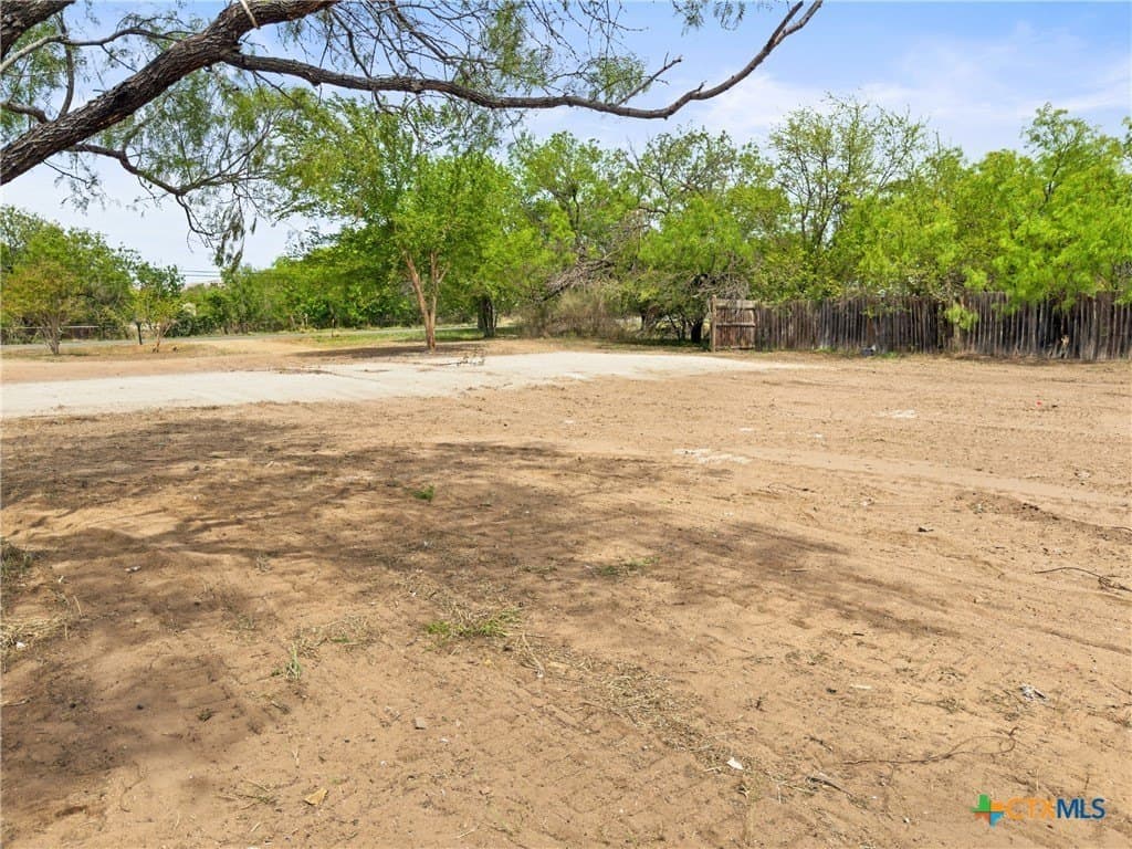 0.23 acres in Burnet County - photo 4