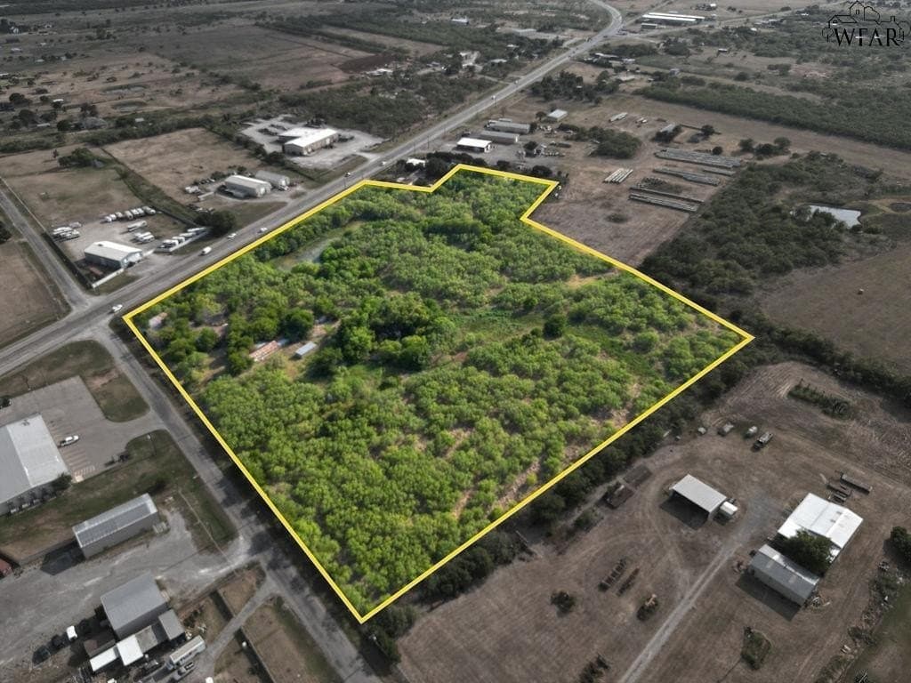 12.71 acres in Wichita County - photo 2