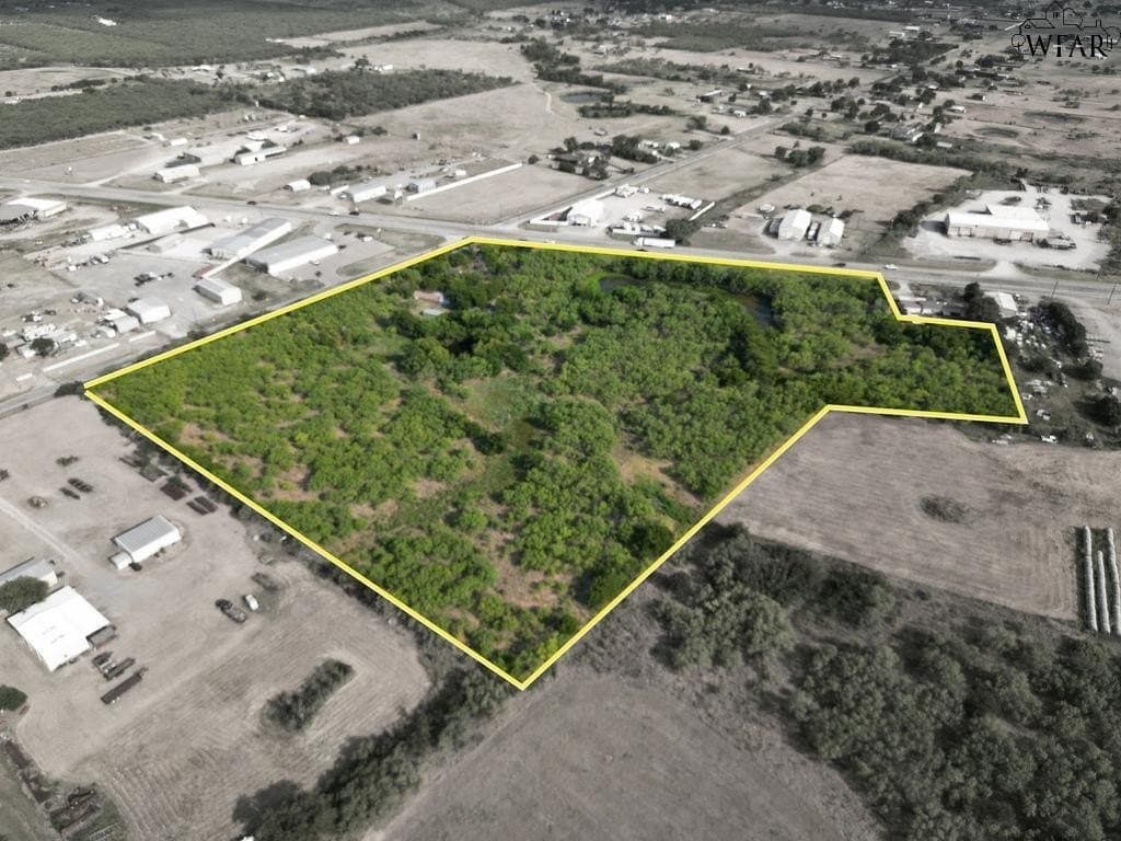 12.71 acres in Wichita County