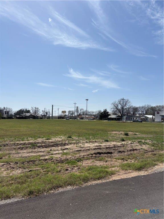 4.18 acres in Guadalupe County gallery image 2