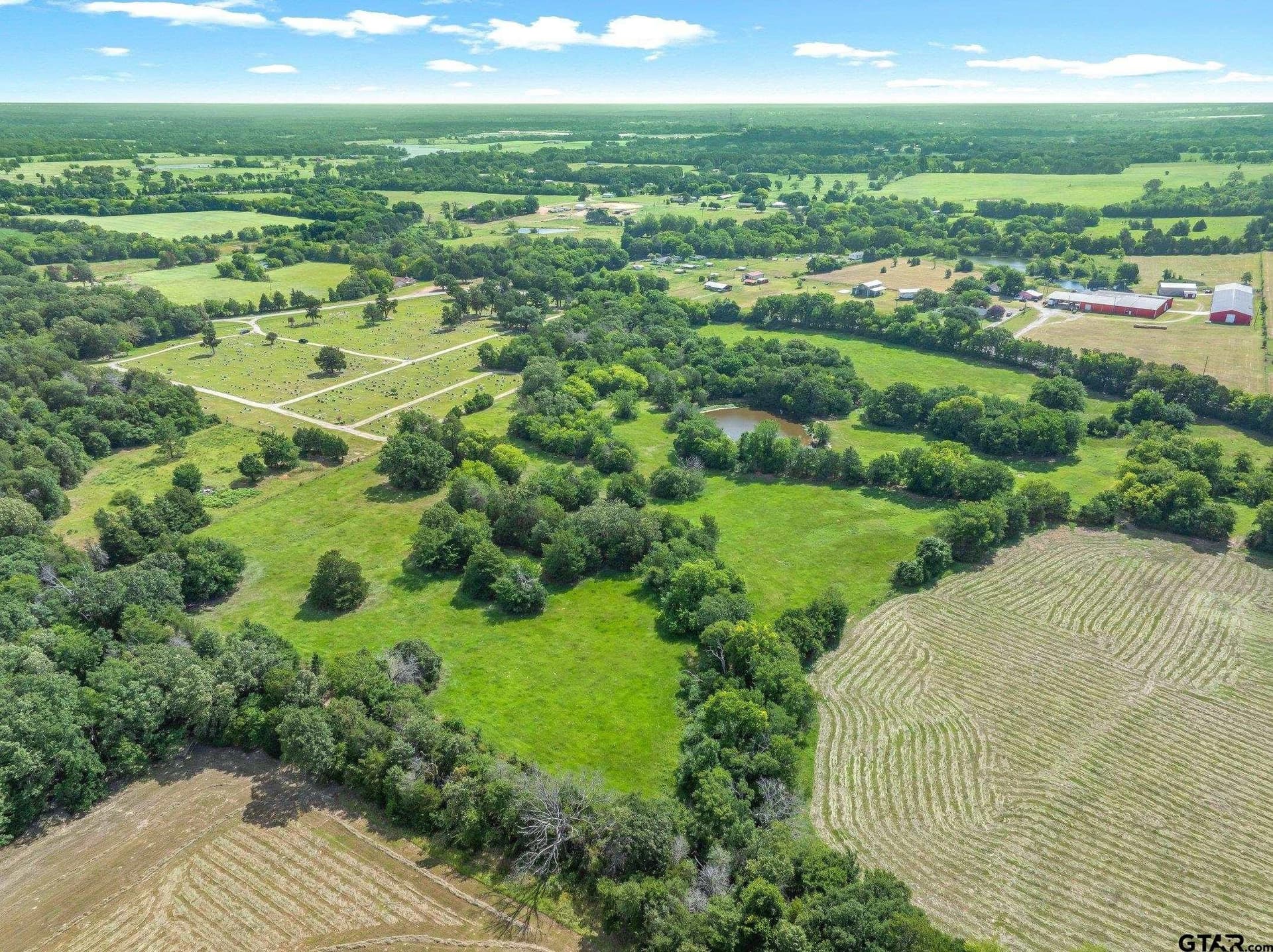 10.28 acres in Van Zandt County featured view