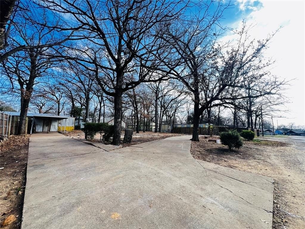 0.2 acres in Henderson County gallery image 2