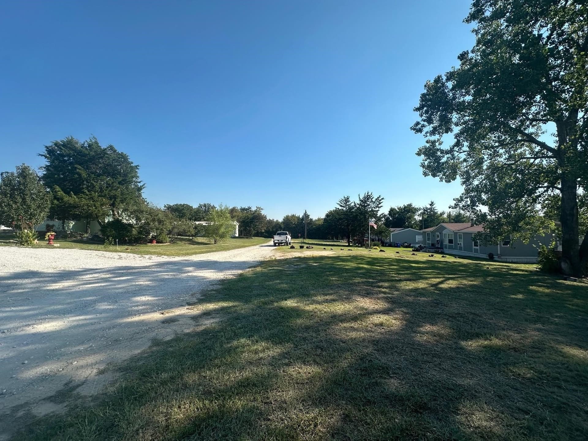 0.5 acres in Cooke County - photo 3