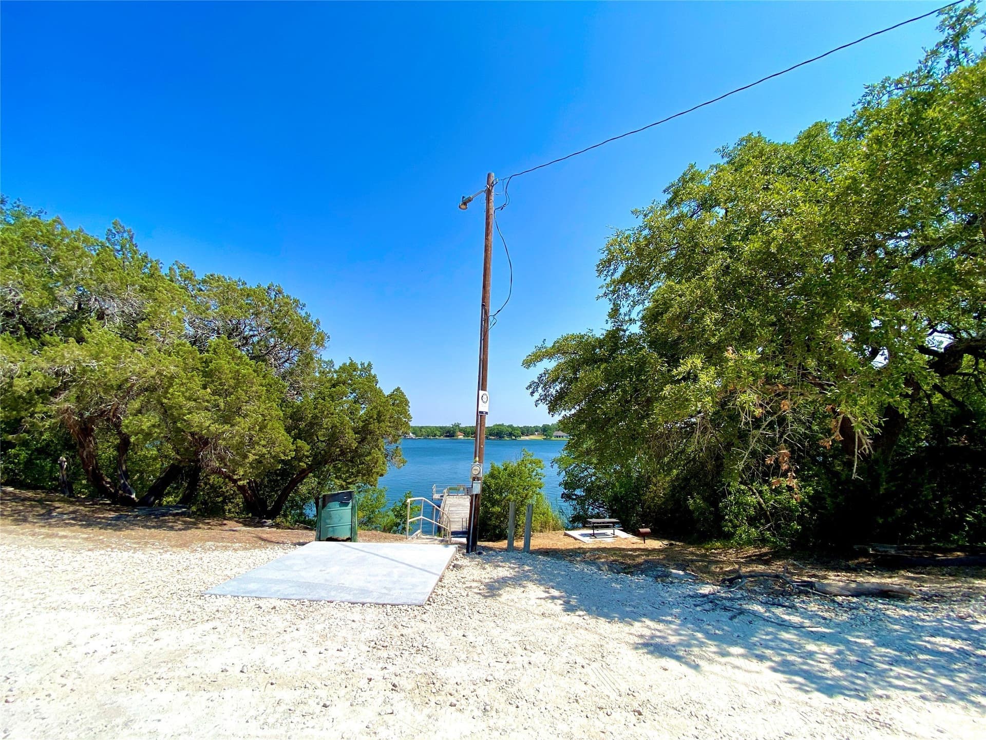 0.05 acres in Hood County - photo 18