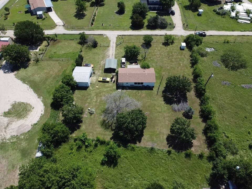 1 acres in Denton County gallery image 4