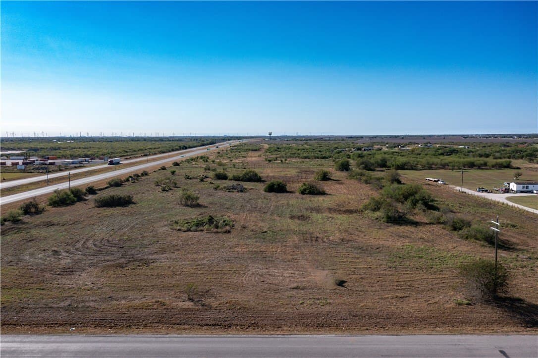 5.12 acres in San Patricio County - photo 9