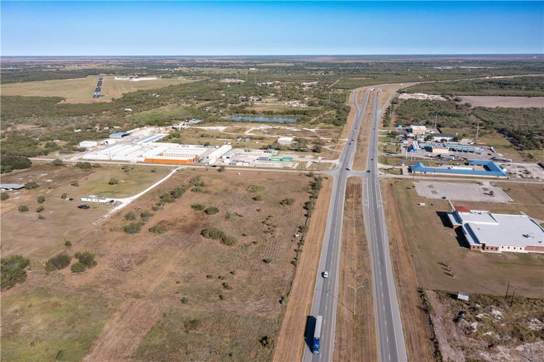 5.12 acres in San Patricio County - photo 13