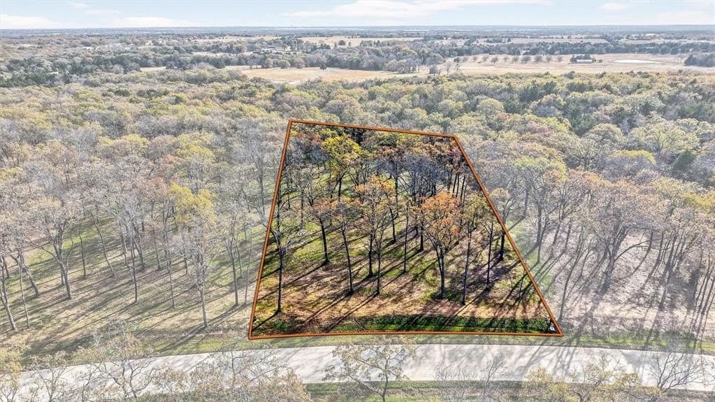 1.1 acres in Grayson County