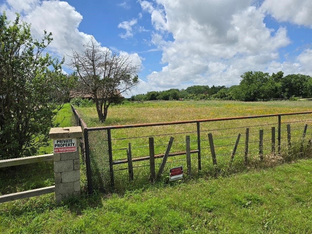 4.7 acres in Collin County gallery image 3