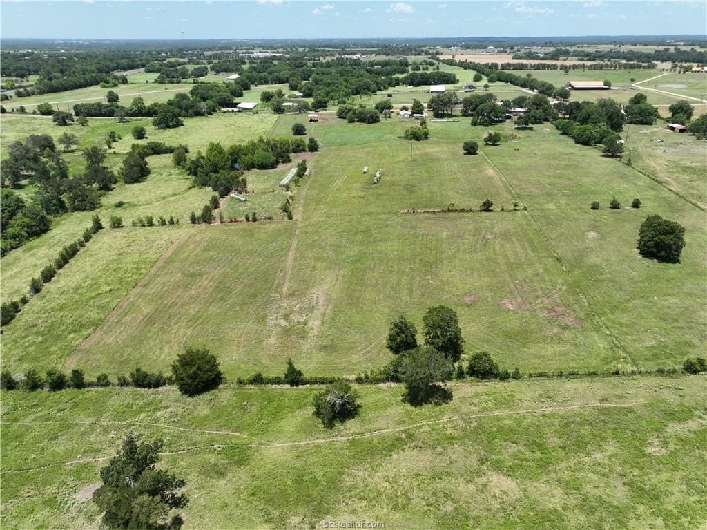 12 acres in Grimes County