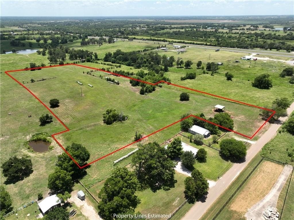 12 acres in Grimes County gallery image 4