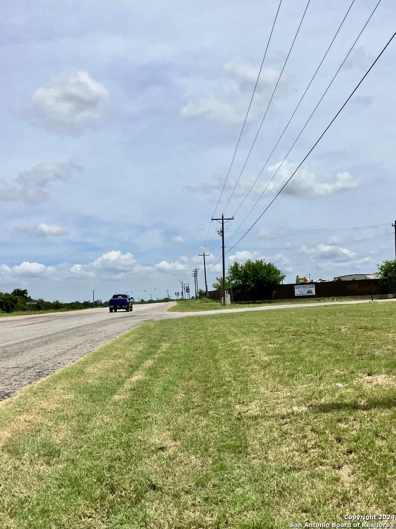 3.02 acres in Atascosa County - photo 4