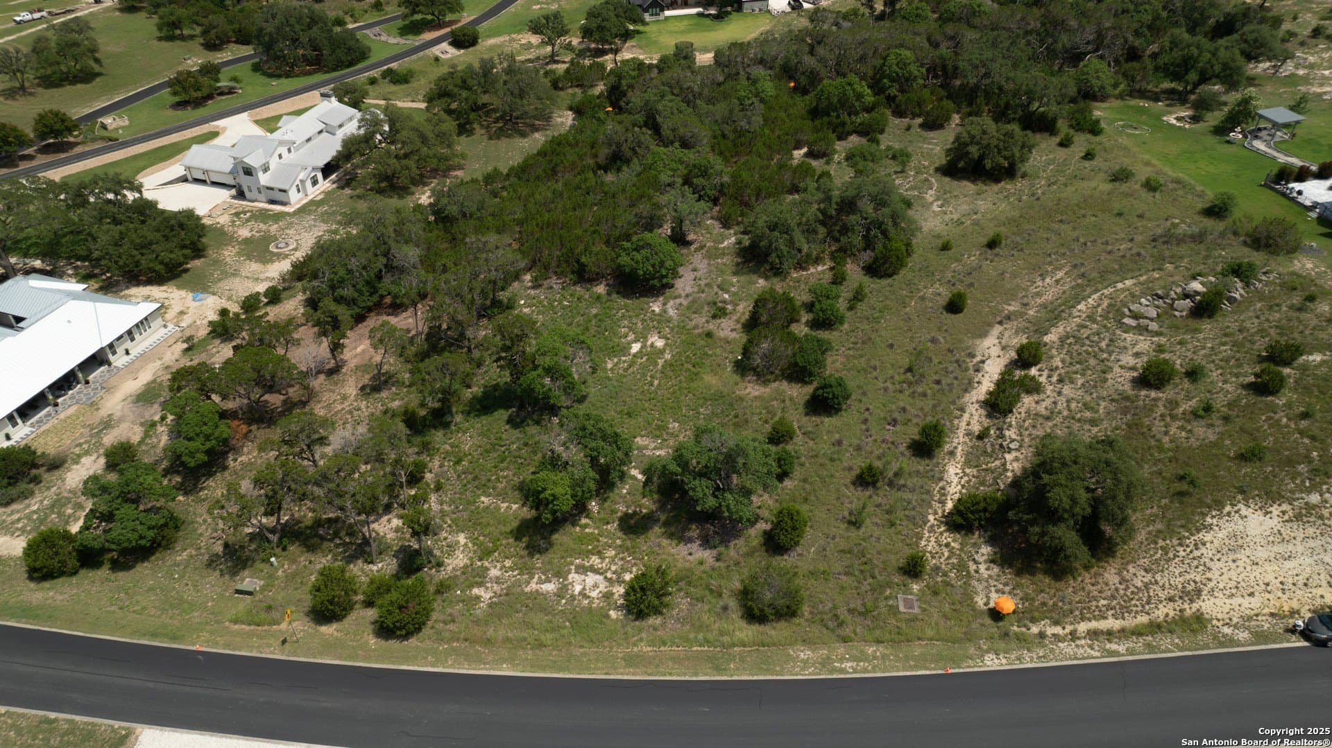 1.38 acres in Comal County - photo 7