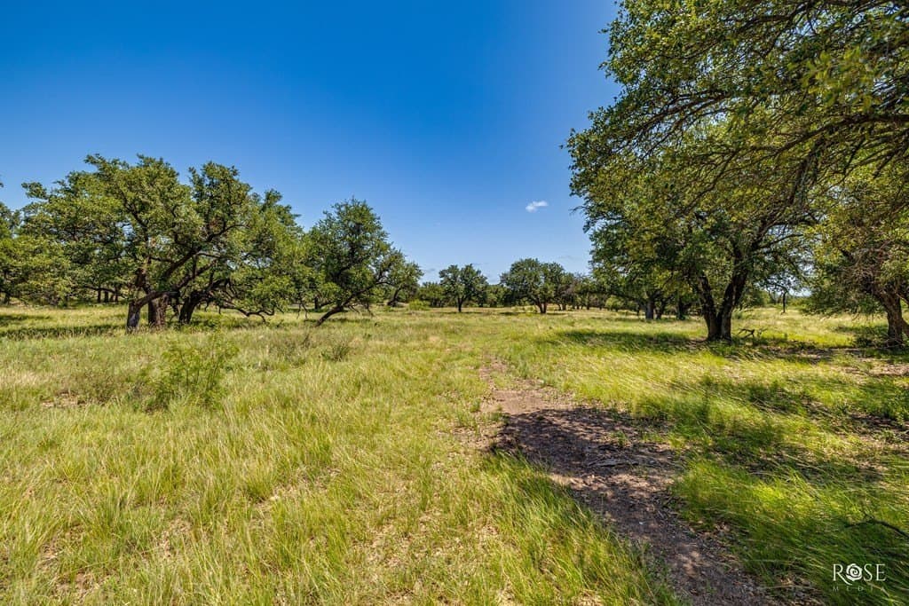 88.86 acres in Tom Green County - photo 59