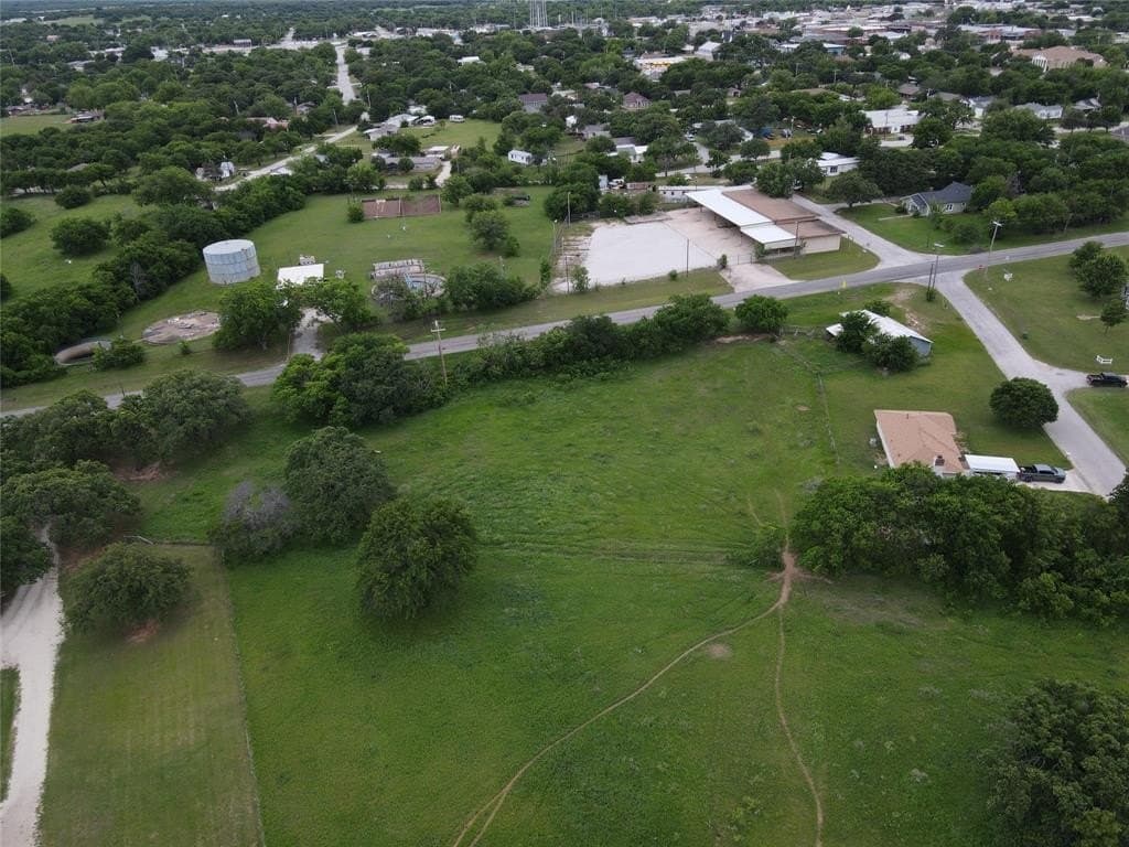 1.55 acres in Montague County gallery image 3