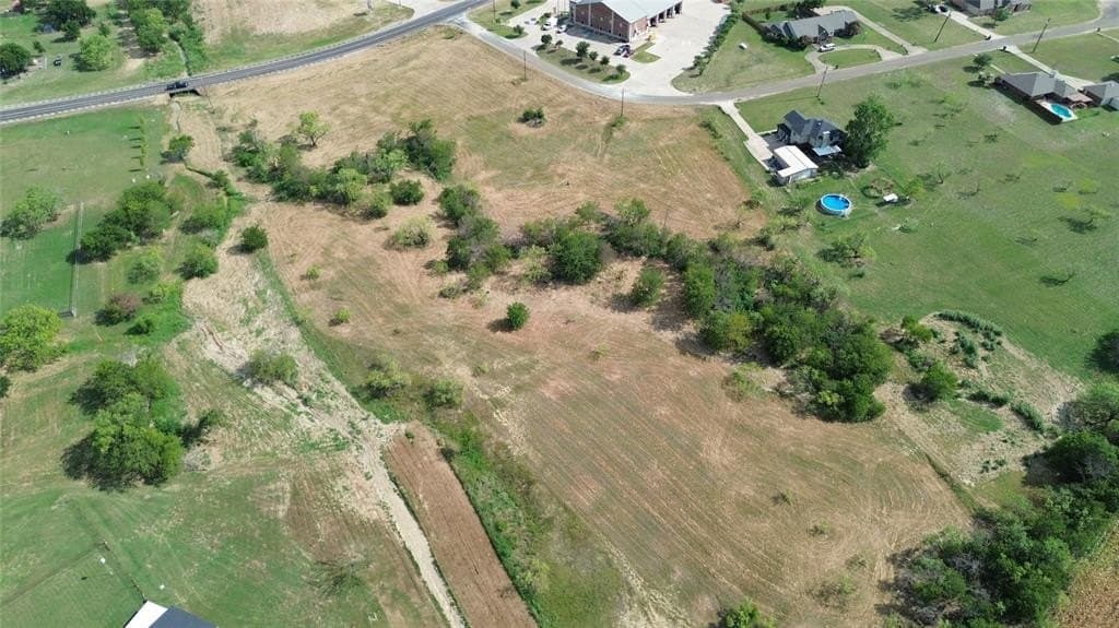 2.84 acres in Ellis County gallery image 2