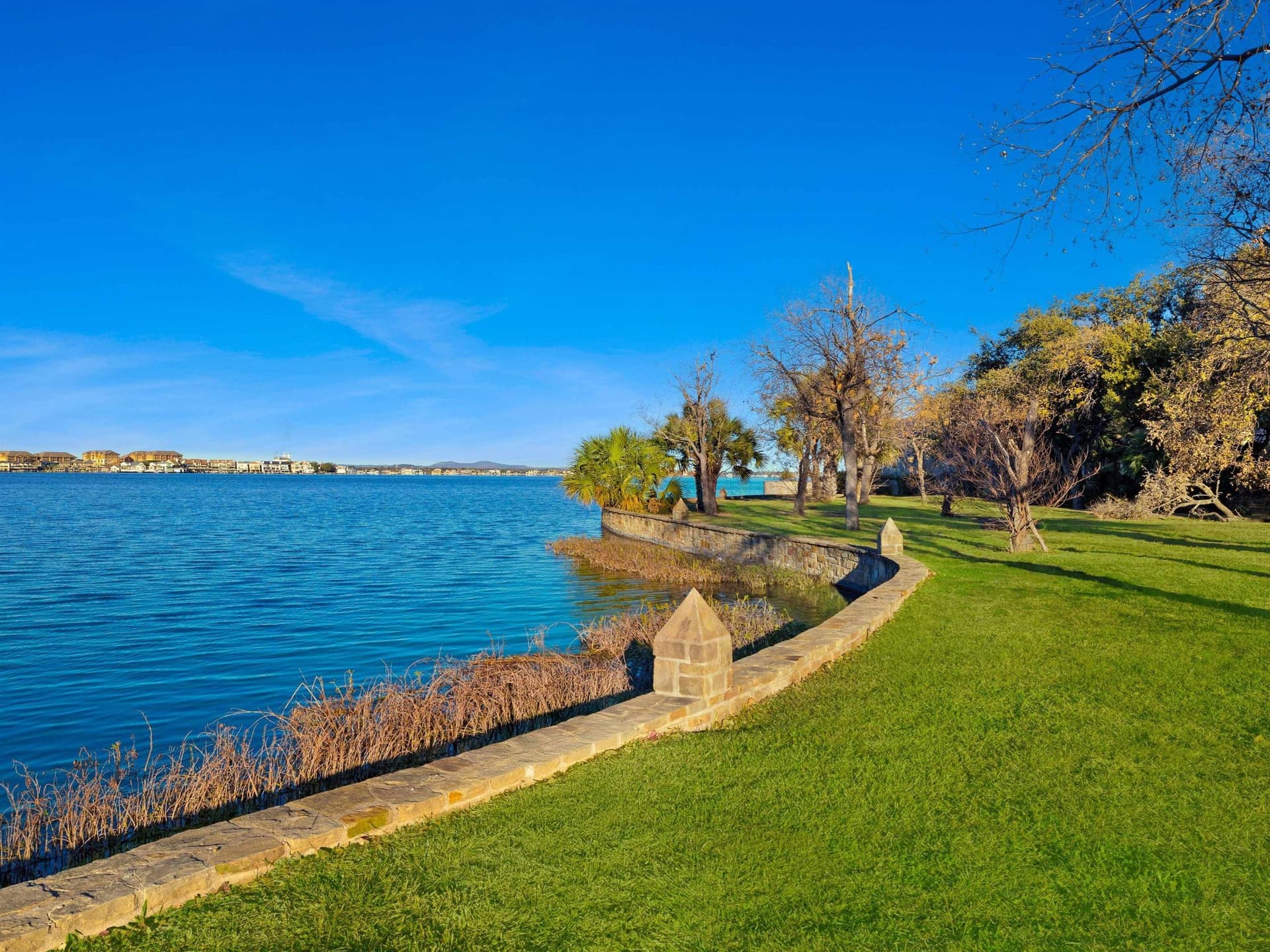 0.7 acres in Burnet County gallery image 2