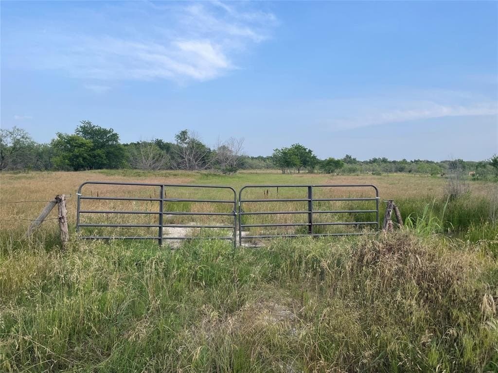 5 acres in Limestone County