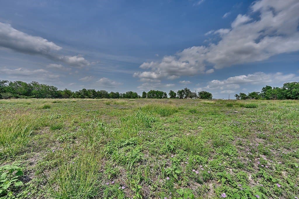 7.01 acres in Fayette County gallery image 4