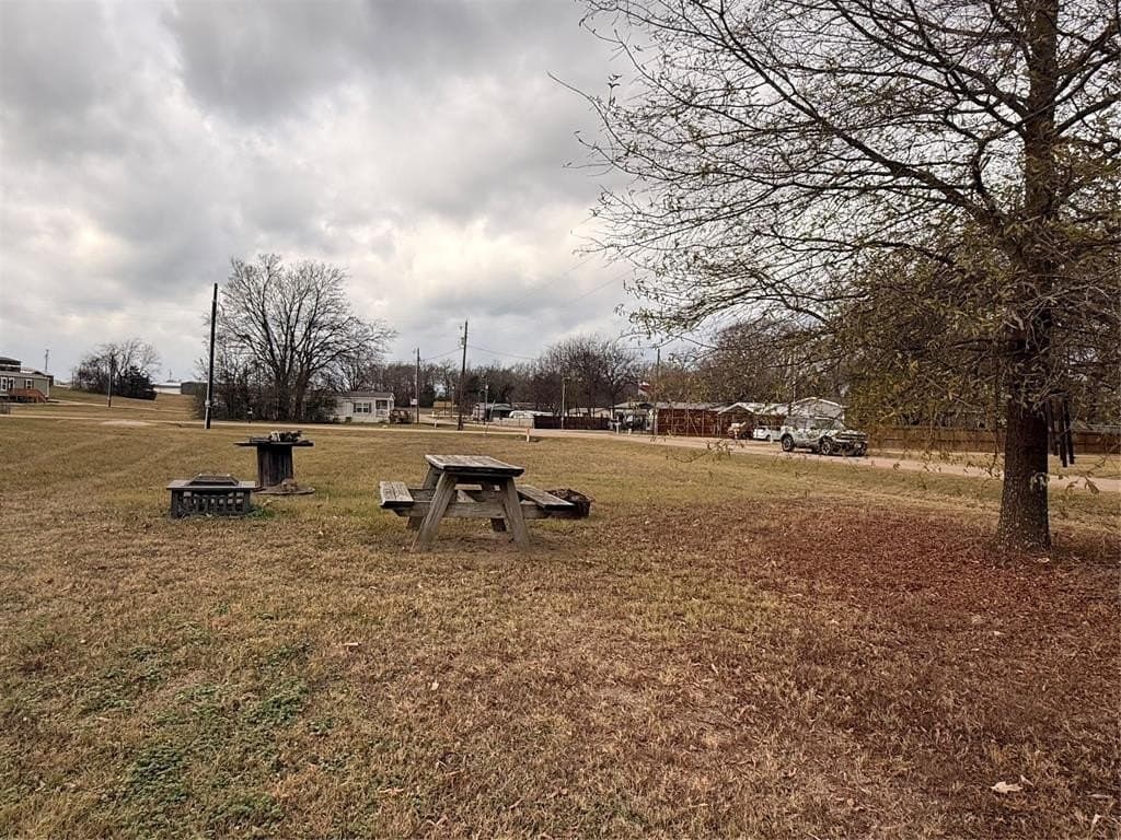 0.2 acres in Wood County