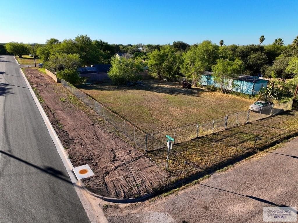 0.26 acres in CAMERON County gallery image 4