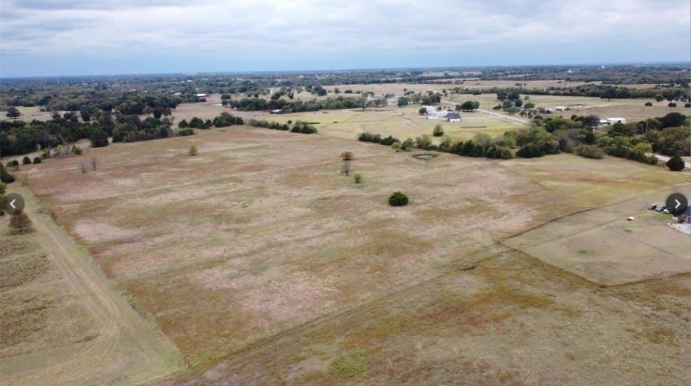 36.69 acres in Hunt County - photo 17