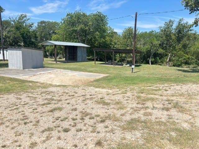 2.95 acres in Bandera County - photo 15