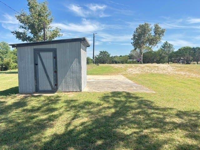 2.95 acres in Bandera County - photo 14