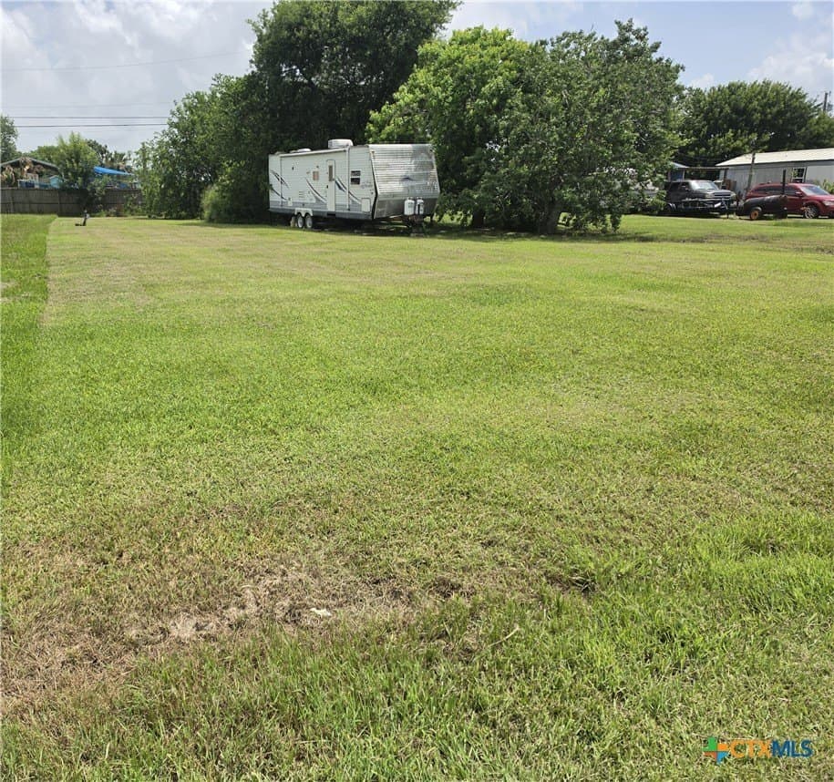 0.33 acres in Calhoun County gallery image 4