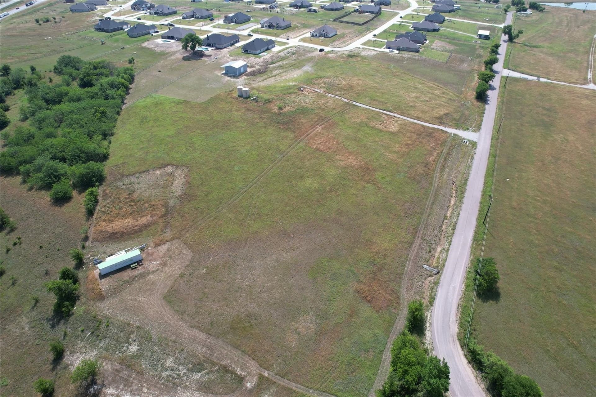 8.71 acres in Denton County - photo 2