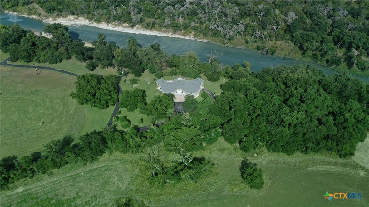 25.39 acres in Burnet County