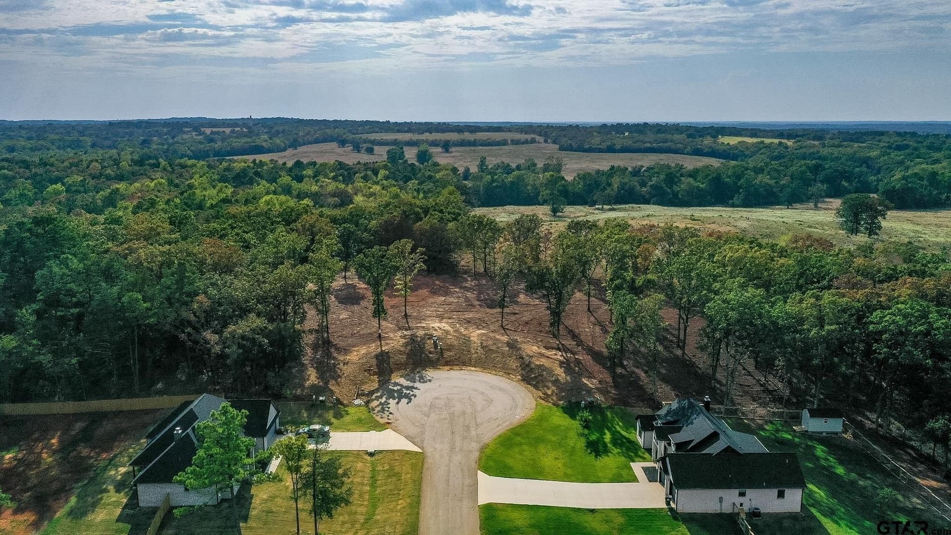0.5 acres in Smith County - photo 8