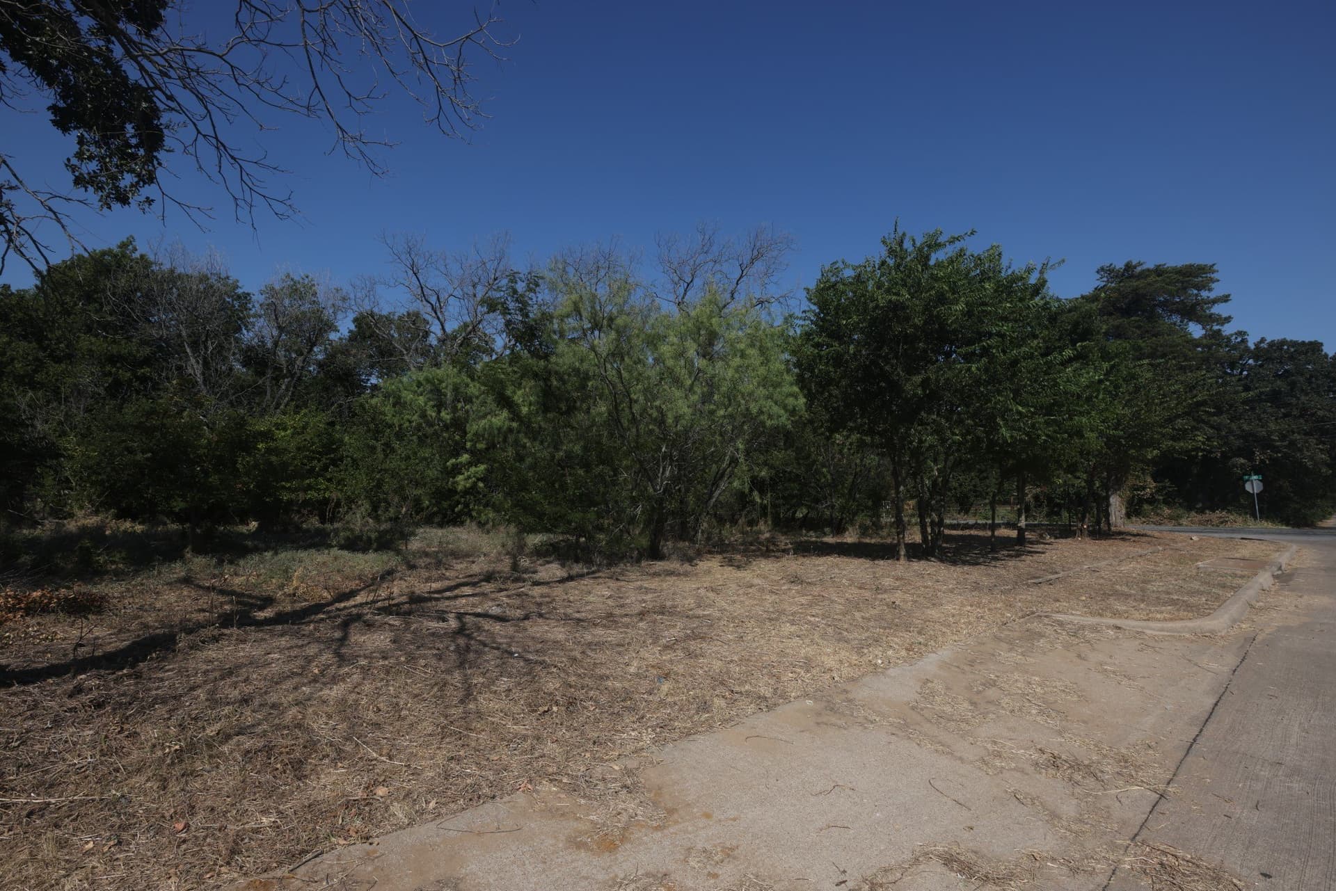 0.77 acres in Johnson County gallery image 4