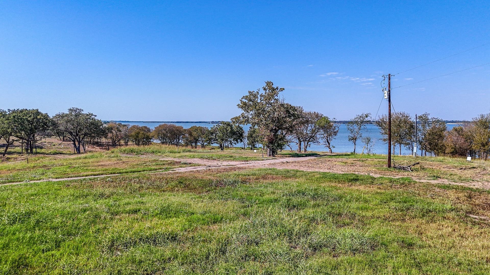 1.01 acres in Navarro County - photo 19