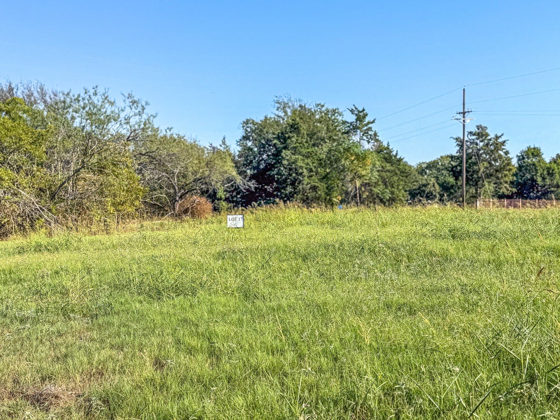 1.01 acres in Navarro County - photo 21