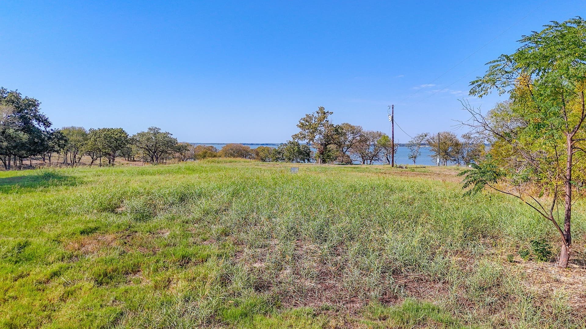 1.01 acres in Navarro County - photo 16