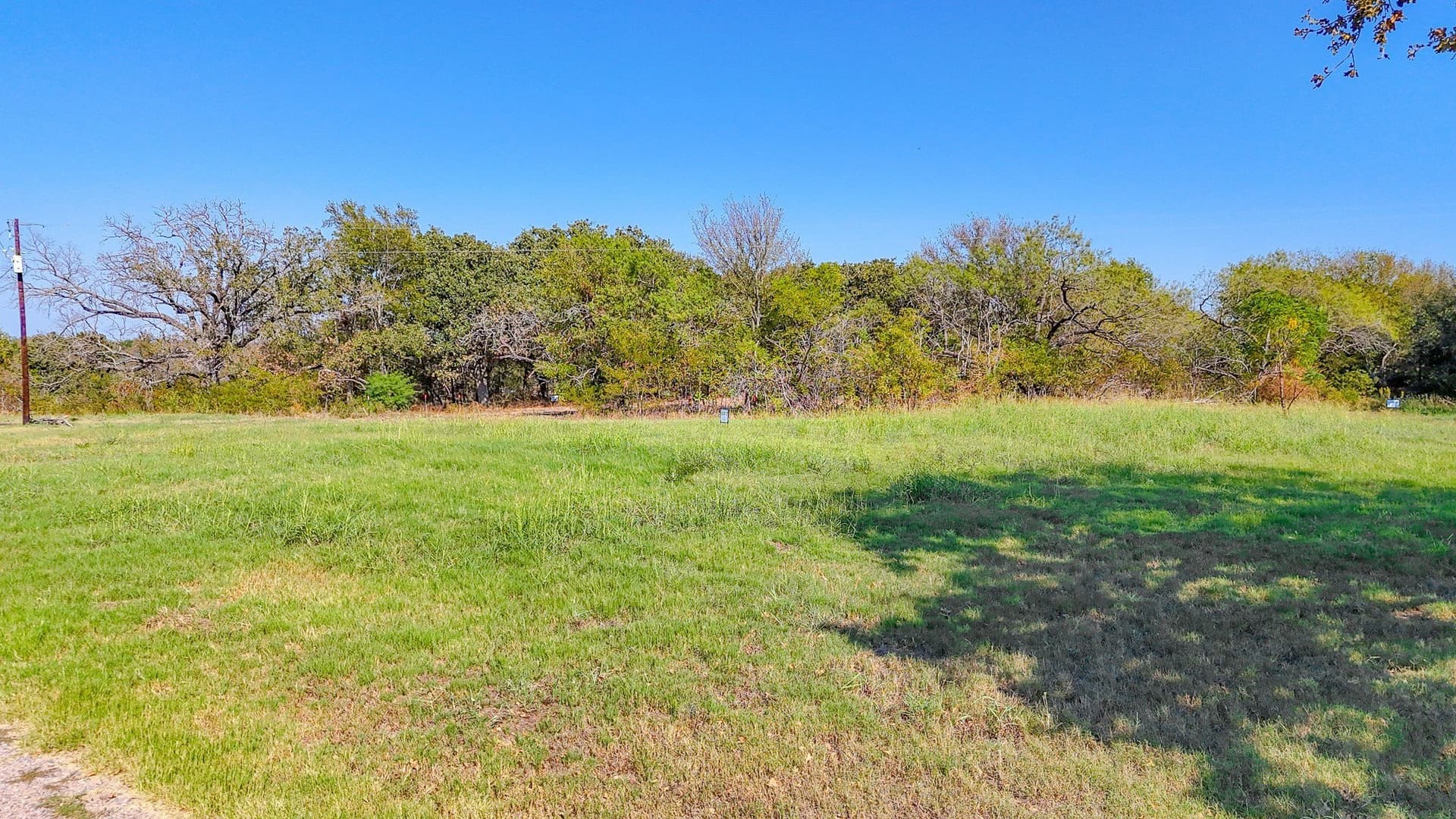 1.01 acres in Navarro County - photo 12