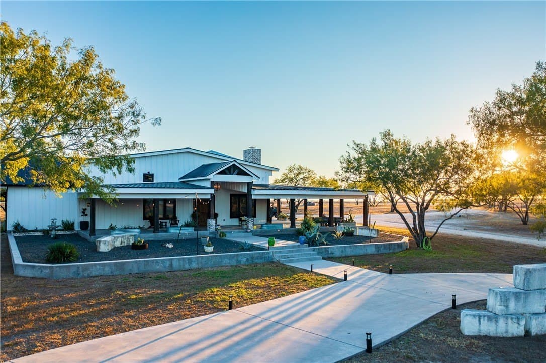 92 acres in Nueces County - photo 19