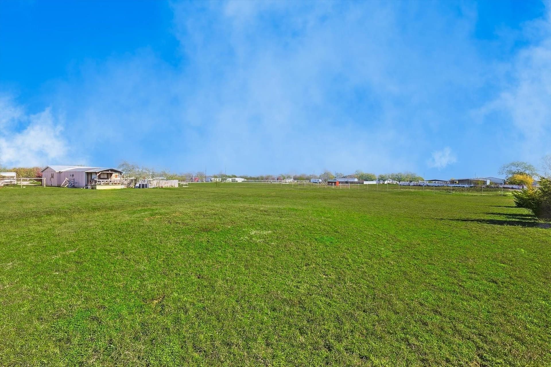 2.47 acres in Denton County gallery image 4