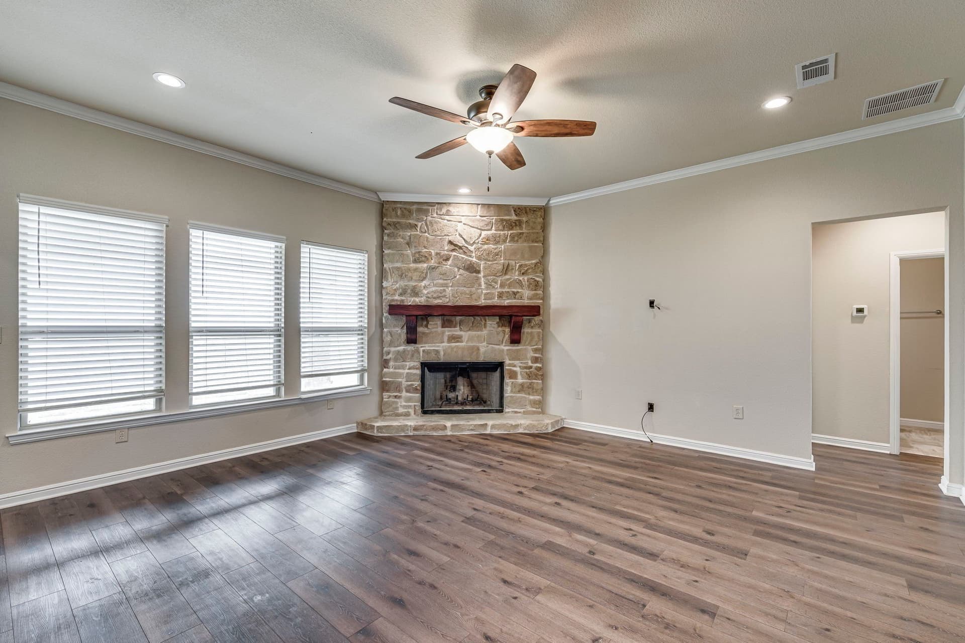 14.23 acres in Ellis County - photo 7