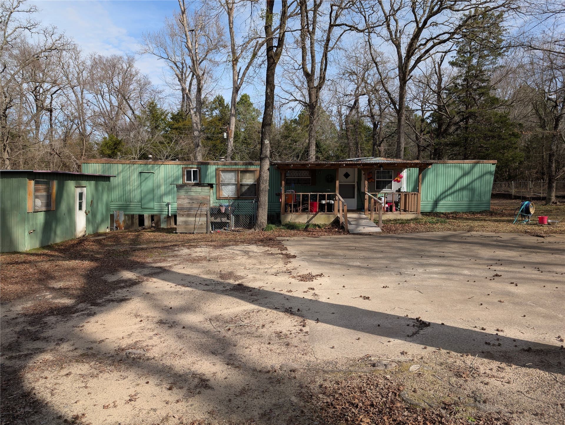 0.98 acres in Van Zandt County - photo 3