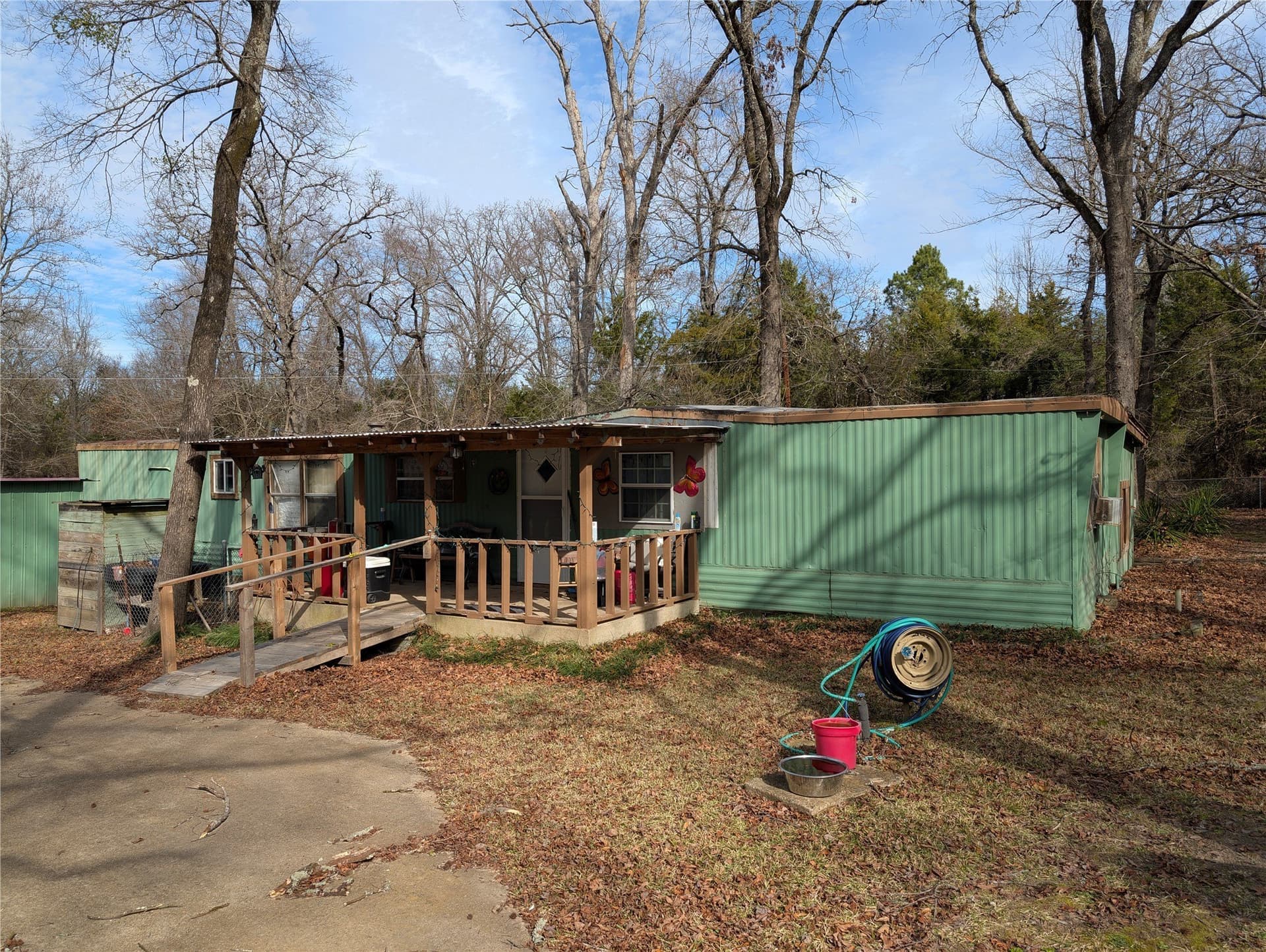 0.98 acres in Van Zandt County - photo 4